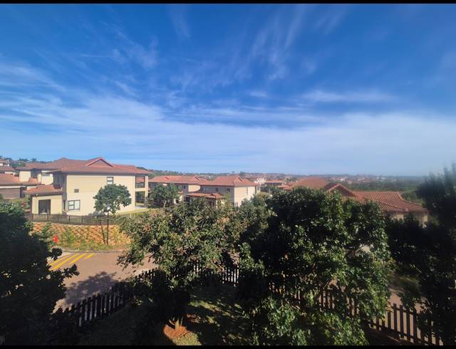 4 BEDROOM TOWNHOUSE FOR SALE IN IZINGA ESTATE